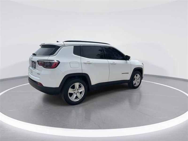 2022 Jeep Compass LatitudeImage 8