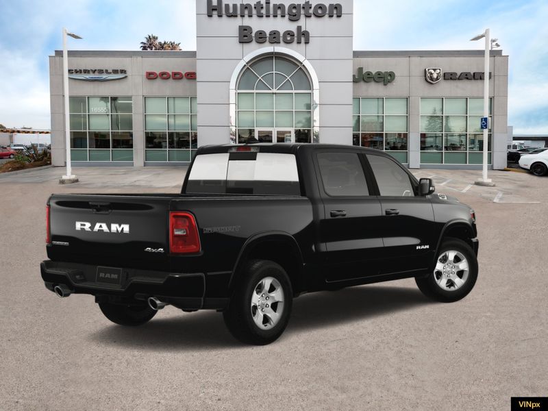 2025 RAM 1500 Big Horn Crew Cab 4x4Image 7