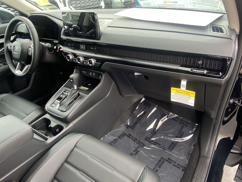 Used 2025 Honda CR-V EX-LImage 11
