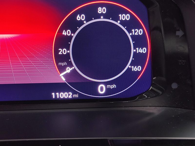 Used 2024 Volkswagen Atlas AWD Peak Edition SEL w/Sunroof/NavImage 35