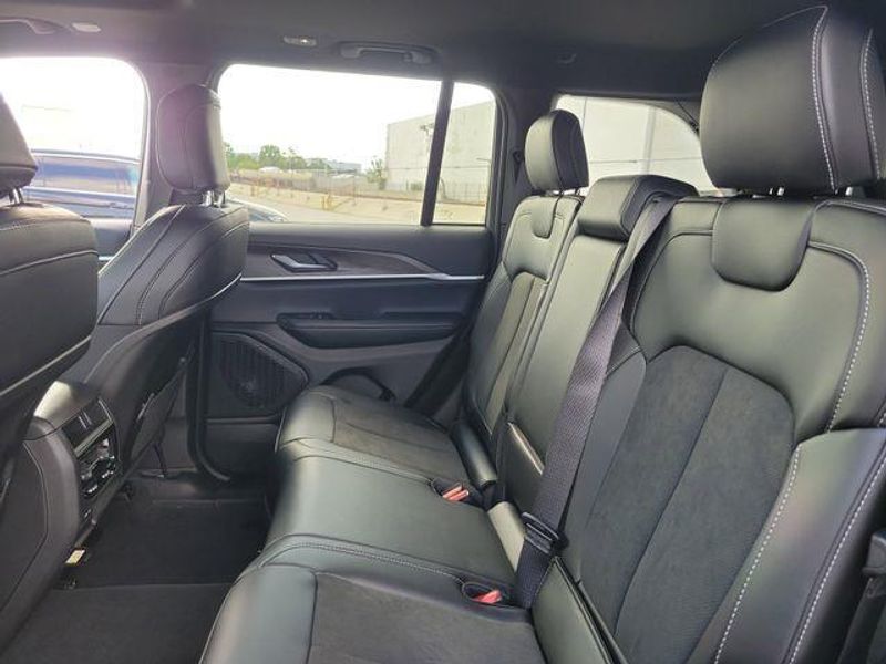 New 2026 Jeep Grand Cherokee Laredo