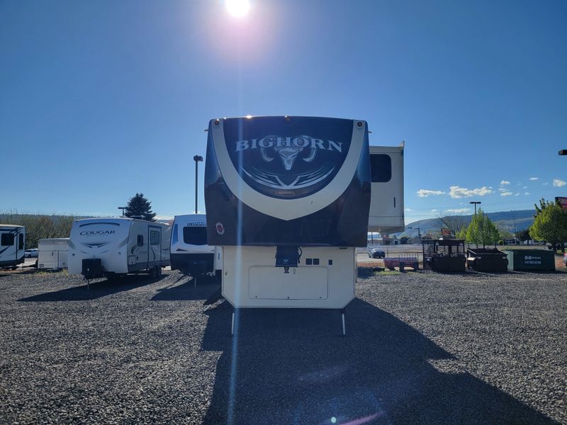 Used 2016 HEARTLAND BIG HORN 3010RE Image 7