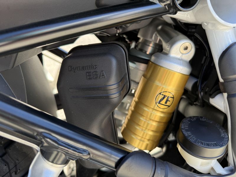 2023 BMW R 1250 GS ADVENTURE