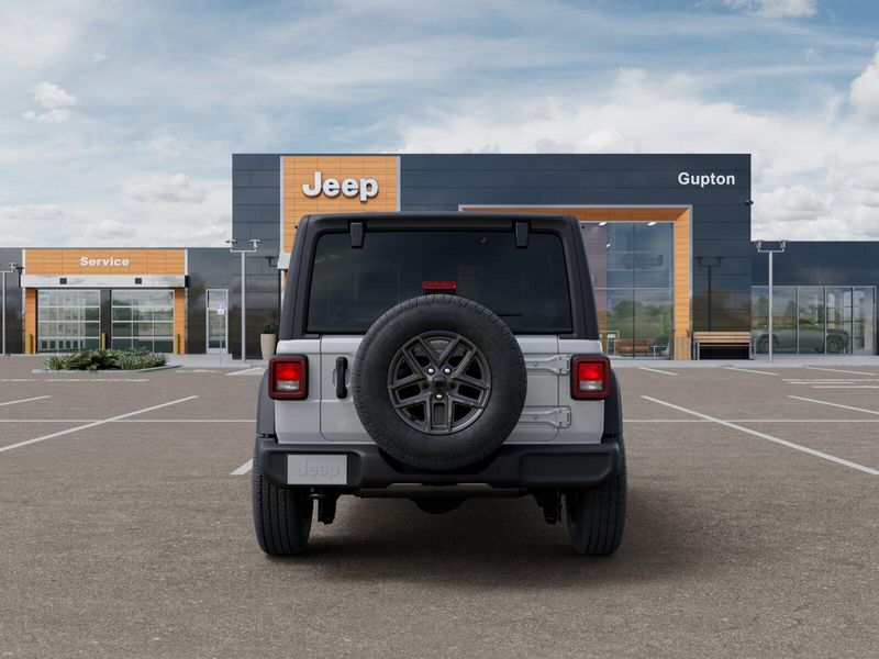 New 2026 Jeep Wrangler 4-door Sport SImage 35
