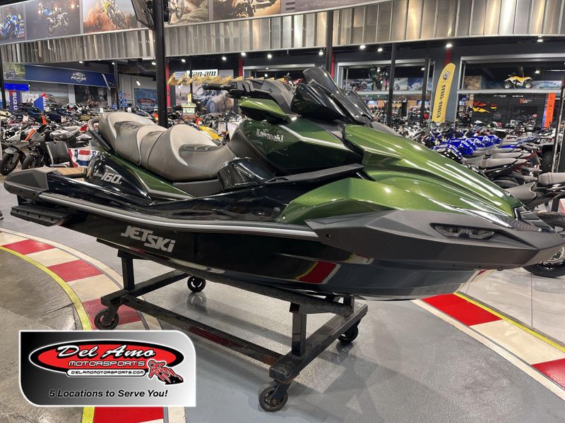 New 2025 Kawasaki JET SKI ULTRA 160LX Image 1