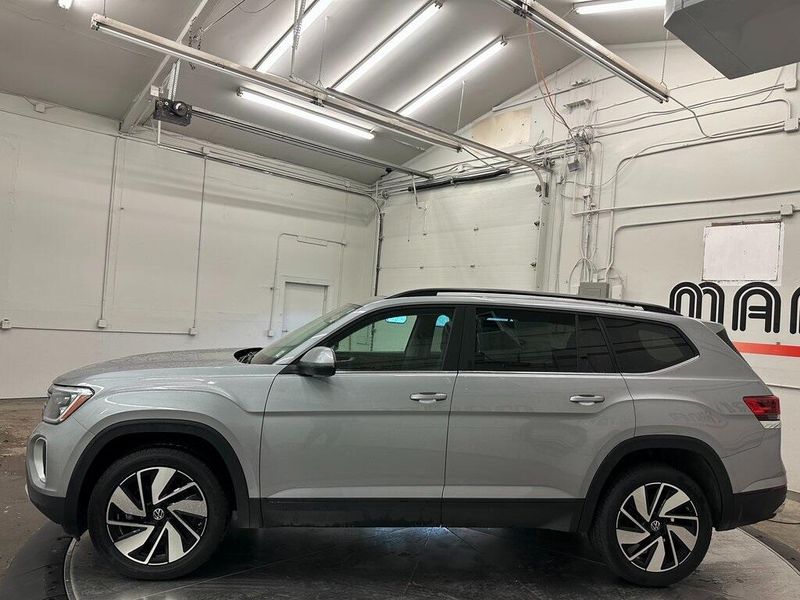 2024 Volkswagen Atlas 2.0T SE w/TechnologyImage 13