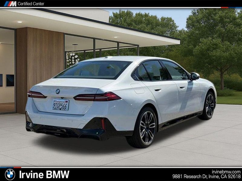 Used 2025 BMW 5 Series 530iImage 8