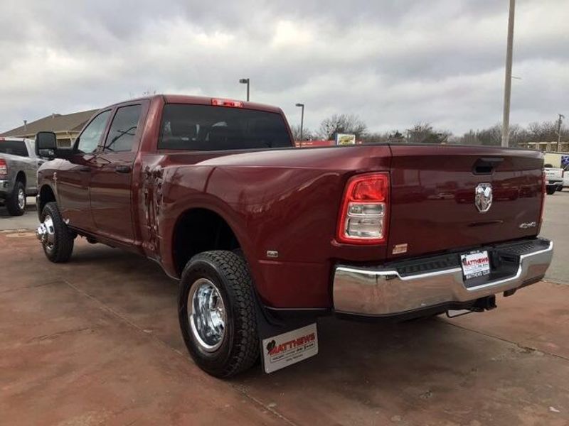 2024 RAM 3500 Tradesman Crew Cab 4x4 8