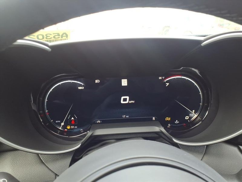 New 2025 Alfa Romeo Giulia AWDImage 26