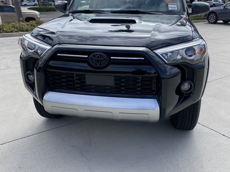 2024 Toyota 4Runner TRD Off RoadImage 8