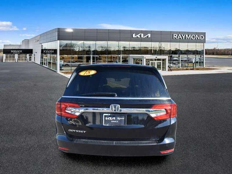 Used 2018 Honda Odyssey EXImage 4