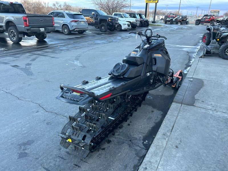 New 2025 Ski-Doo SUMMIT EDGE 850 S HAC 165 3P4F 850 ETEC 165 30 