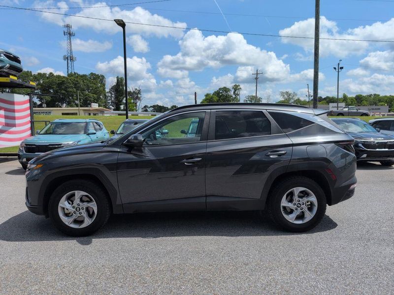 2023 Hyundai Tucson SELImage 2