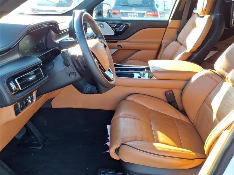 Used 2023 Lincoln Aviator Black LabelImage 21