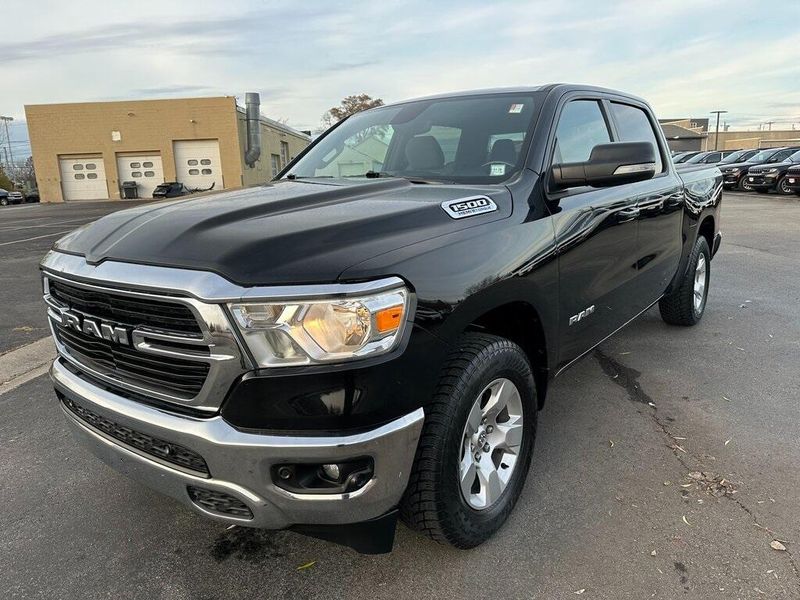 2021 Ram 1500 Big Horn Lone Star photo 3