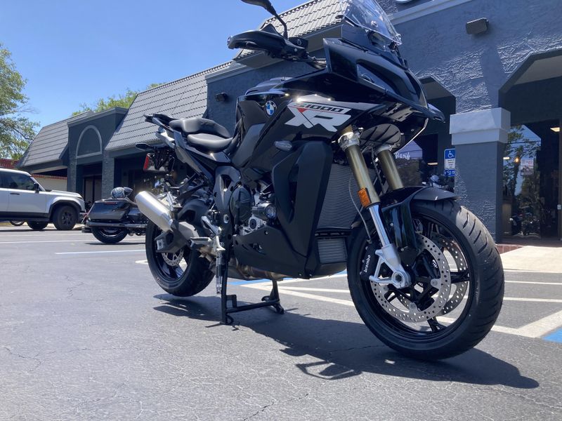 2025 BMW S 1000 XR 