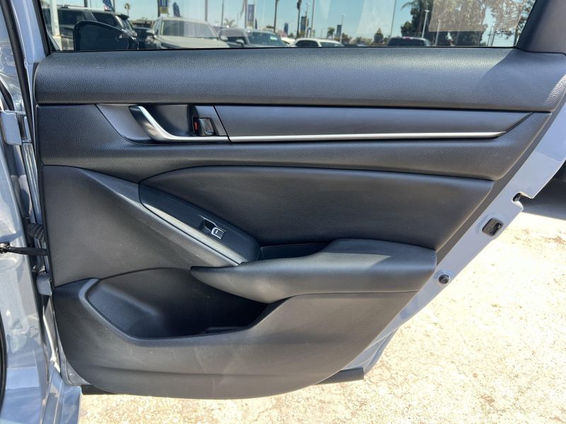 Used 2022 Honda Accord Sedan SportImage 22