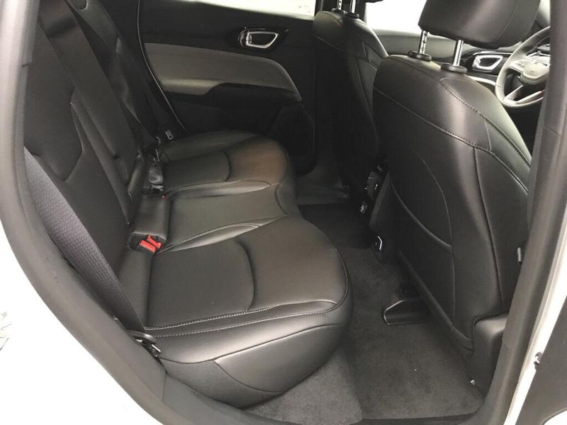 New 2026 Jeep Compass Limited 4x4Image 14