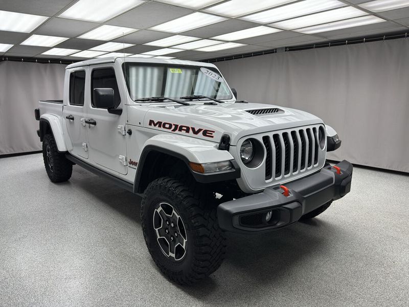 Used 2023 Jeep Gladiator MojaveImage 25