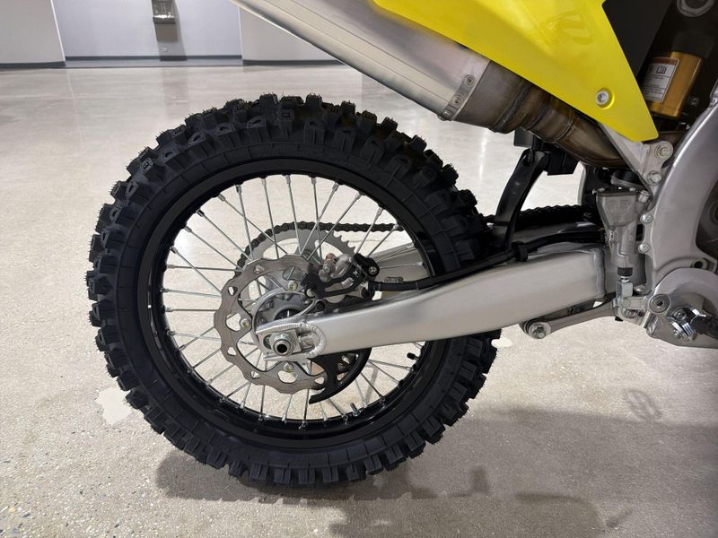New 2026 Suzuki RM-Z450 Image 21