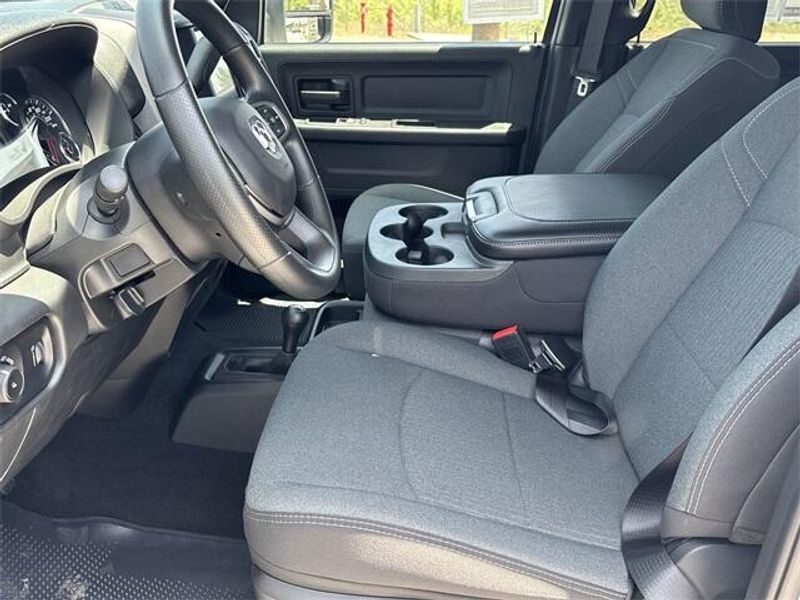 2023 RAM 2500 TradesmanImage 19