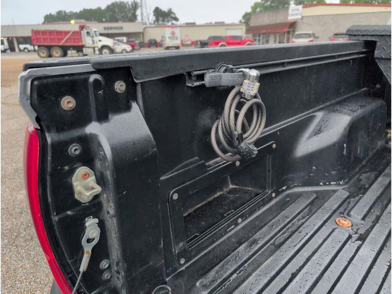 Used 2017 Toyota Tacoma TRD Off RoadImage 35