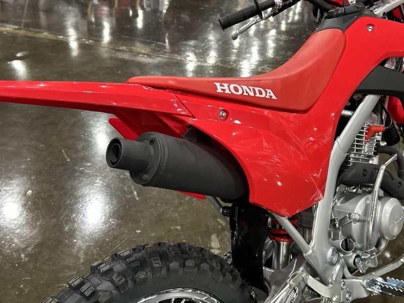 2025 Honda CRF125F BIG WHEEL  in a RED exterior color. Del Amo Motorsports of Redondo Beach (424) 390-7811 delamomotorsports.com 