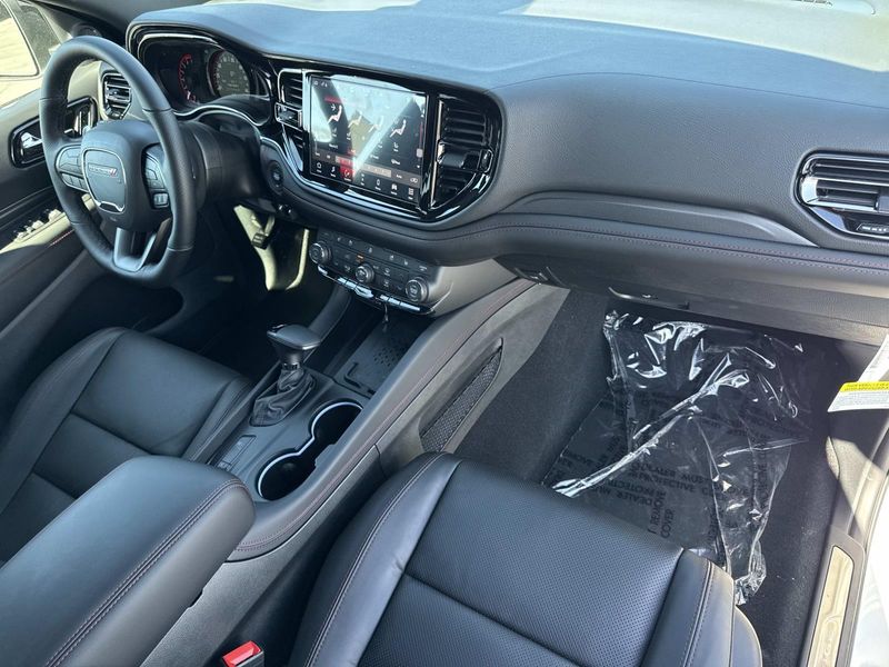 New 2026 Dodge Durango Gt Plus Awd Hemi V8
