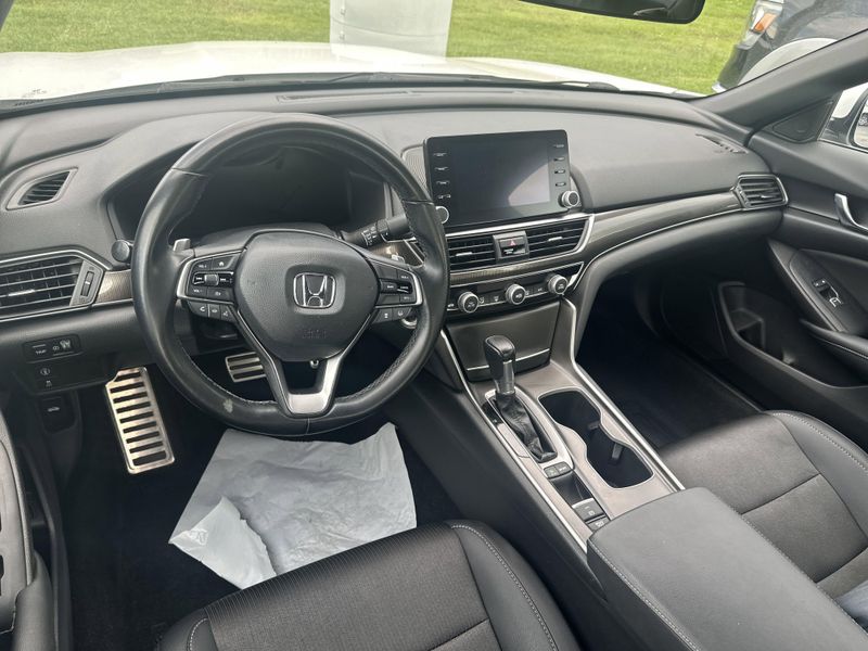 2020 Honda Accord SportImage 16
