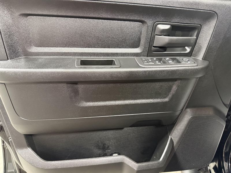 Used 2025 RAM 2500 TradesmanImage 16