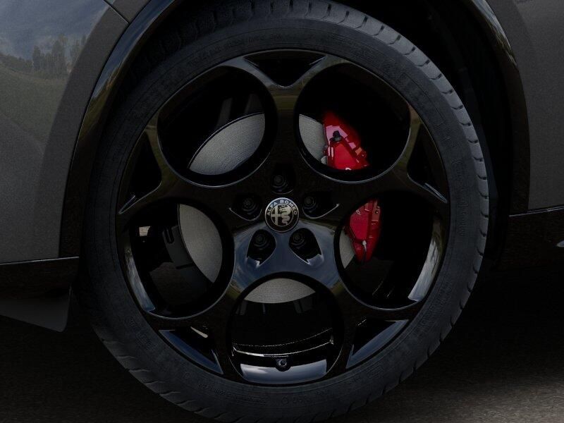 New 2025 Alfa Romeo Stelvio AwdImage 30