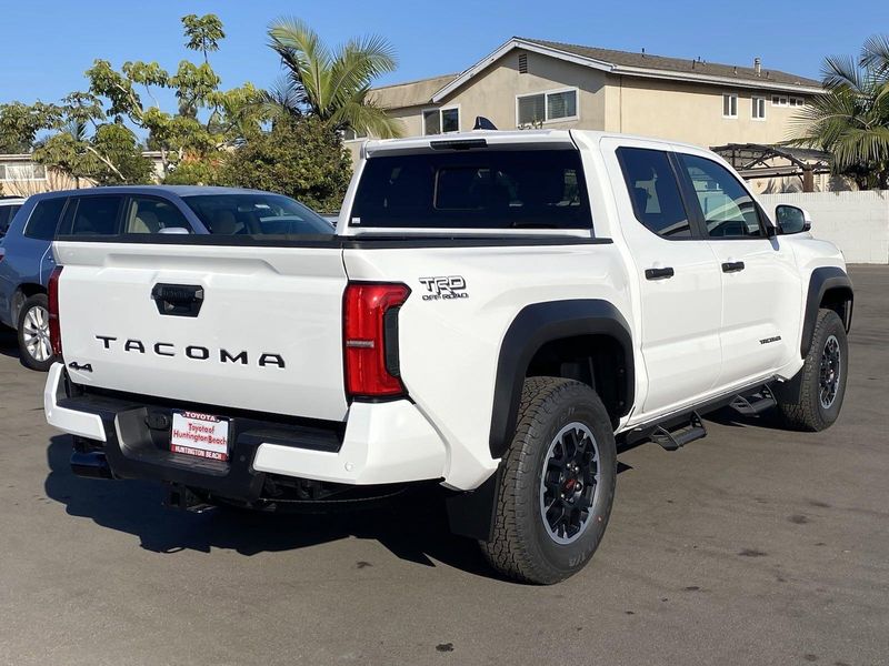 2024 Toyota Tacoma TRD Off RoadImage 3