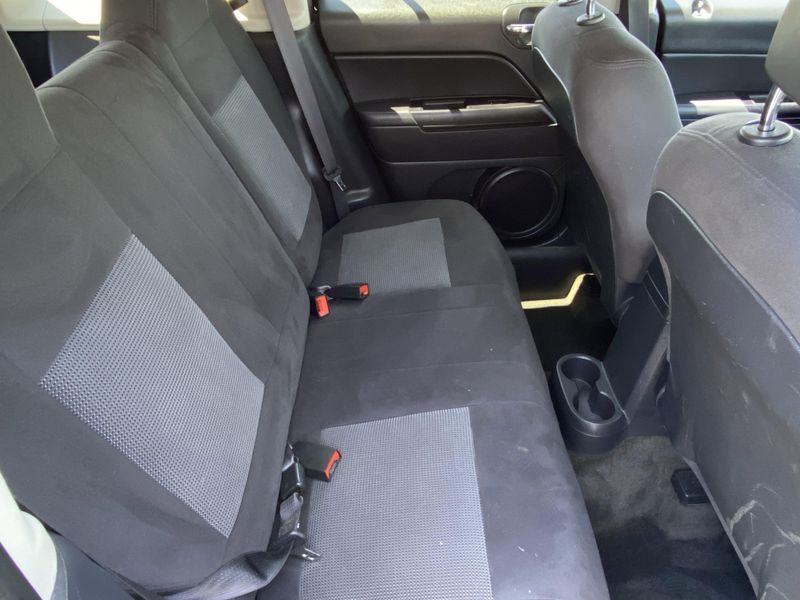 Used 2016 Jeep Patriot SportImage 11