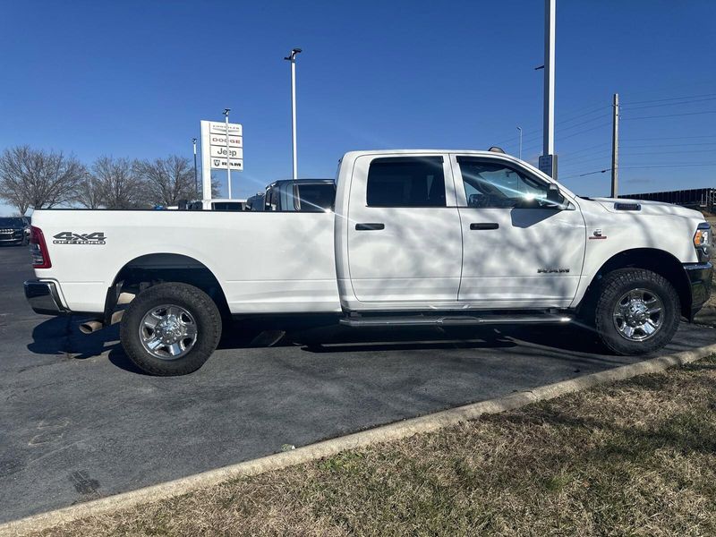 2022 RAM 2500 TradesmanImage 4