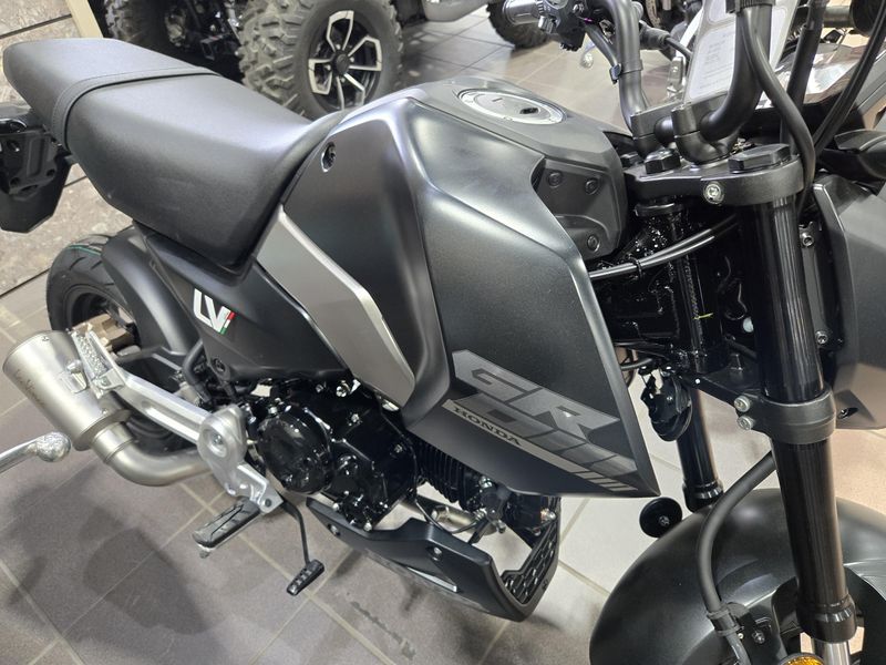 2025 Honda GROM SP MATTE BLACK METALLICImage 7