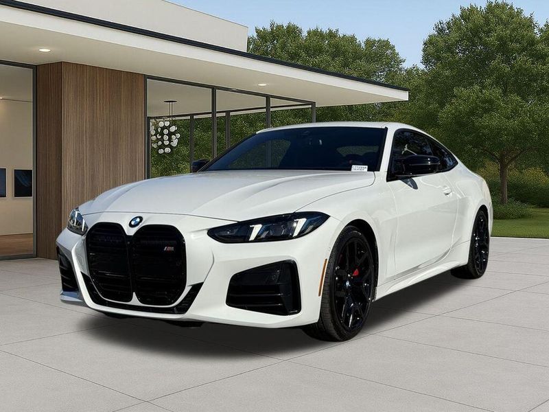 Used 2025 BMW 4 Series M440iImage 2