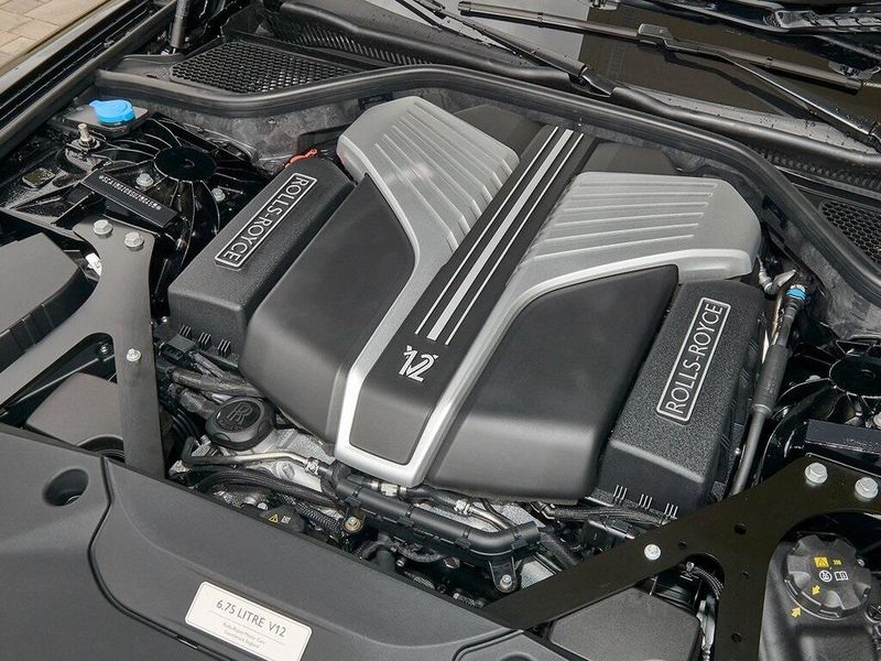 2025 Rolls-Royce Ghost Image 25