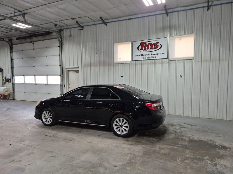 2012 Toyota Camry XLEImage 18