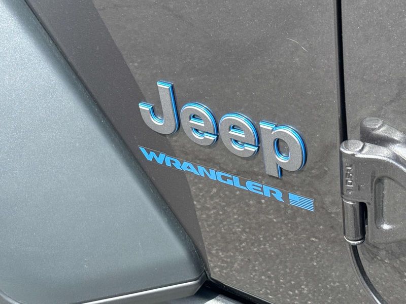 New 2025 Jeep Wrangler 4xE Willys 4xe