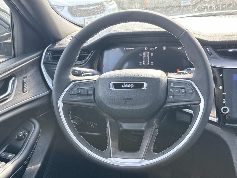 New 2026 Jeep Grand Cherokee Limited 4x4