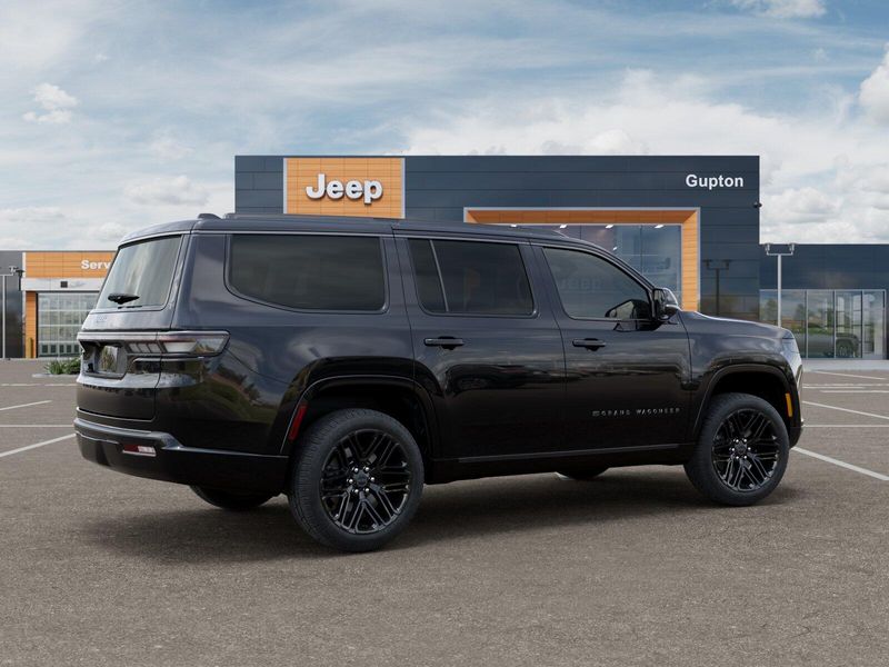 2026 Jeep Grand Wagoneer Limited Reserve 4x4Image 30