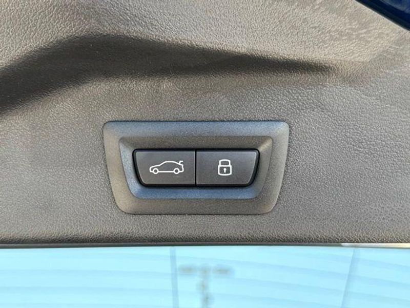 Used 2024 BMW X5 sDrive40iImage 17