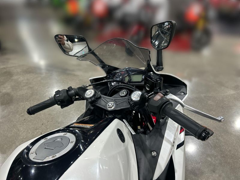 Used 2016 Yamaha YZF R3 Image 15