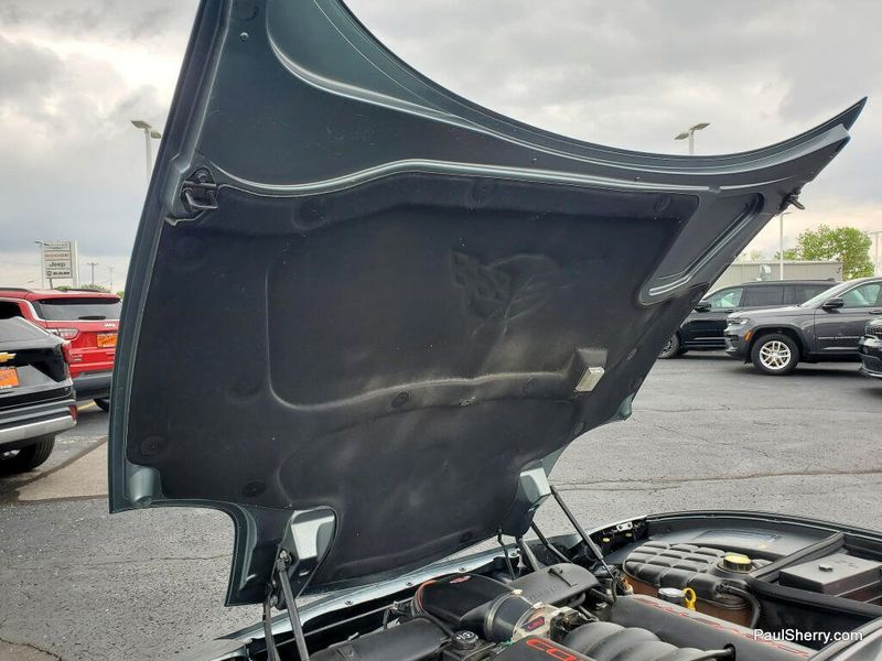 Used 2004 Chevrolet Corvette 