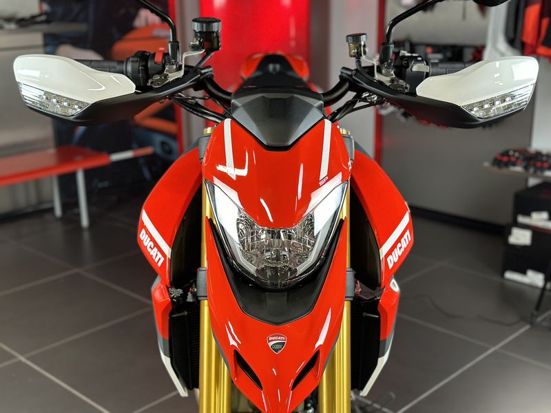 2024 Ducati HYPERMOTARD 950 SPImage 5