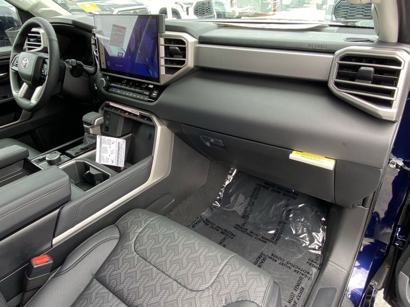 2024 Toyota Tundra LimitedImage 11