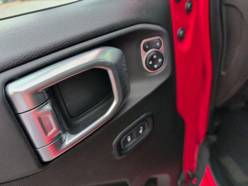 2024 Jeep Wrangler Sport SImage 13