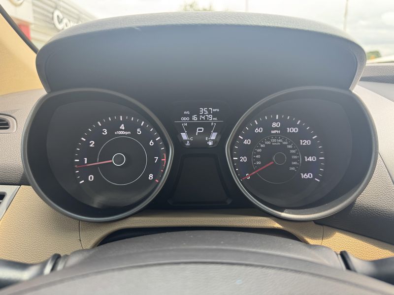 Used 2011 Hyundai Elantra GLS PZEVImage 13