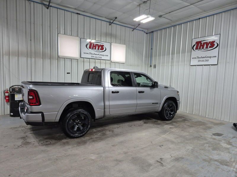 2025 RAM 1500 Big Horn Crew Cab 4x4 5