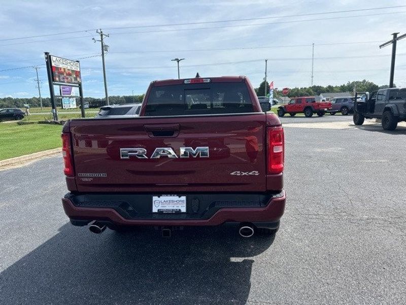 2025 RAM 1500 Big Horn Crew Cab 4x4 5